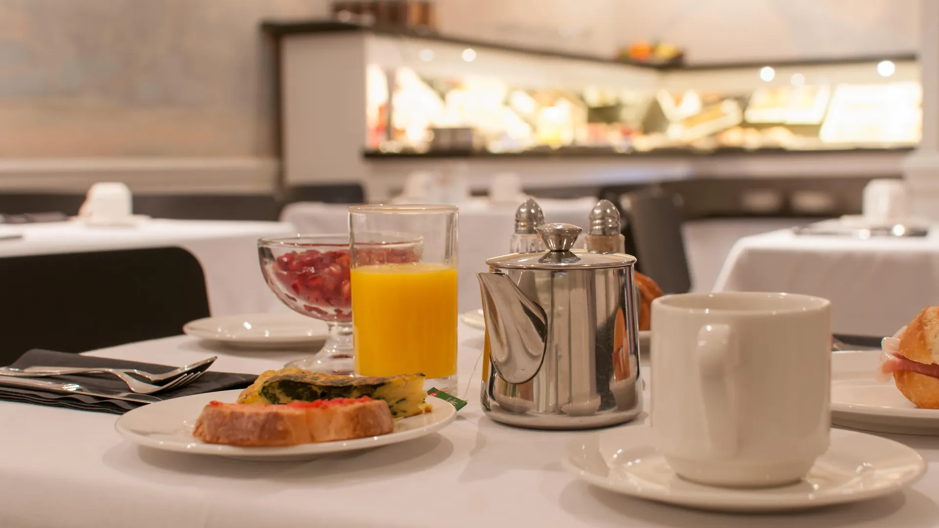 Chic&Basic Reding Hotel Barcelona 3*,  Spain