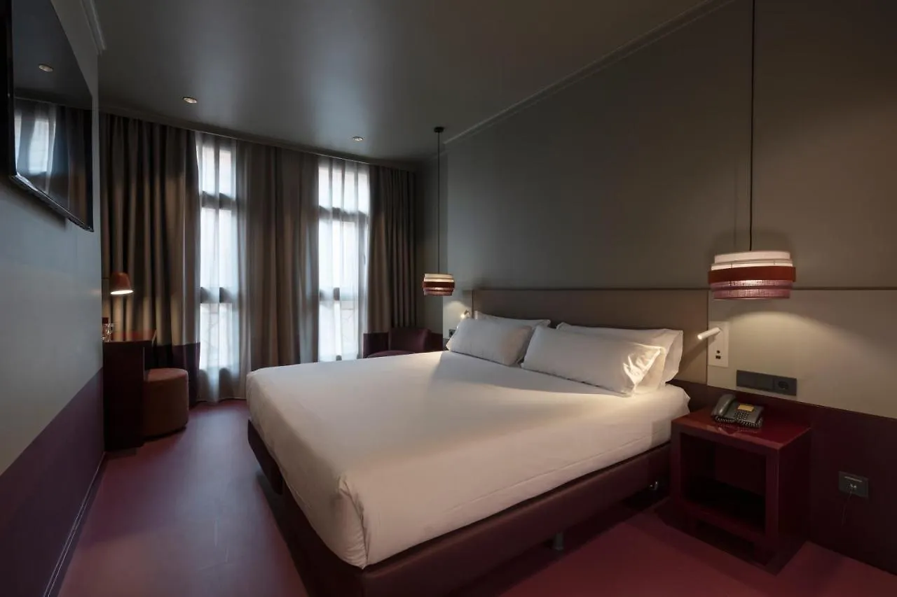 Chic&Basic Reding Hotel Barcelona