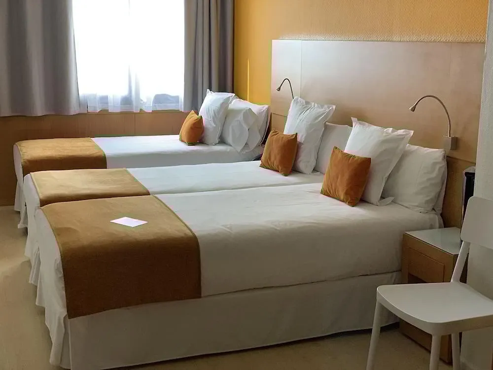 Chic&Basic Reding Hotel Barcelona 3*,