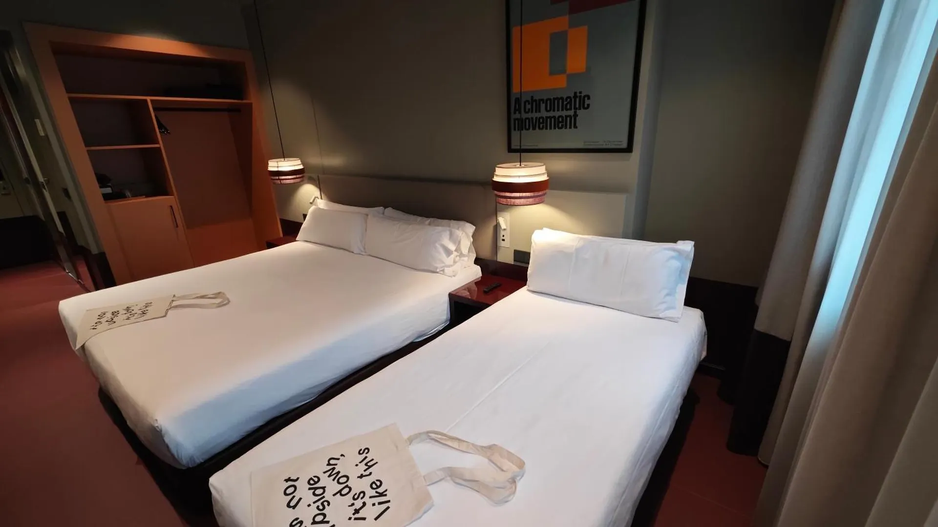 Chic&Basic Reding Hotel Barcelona 3*,