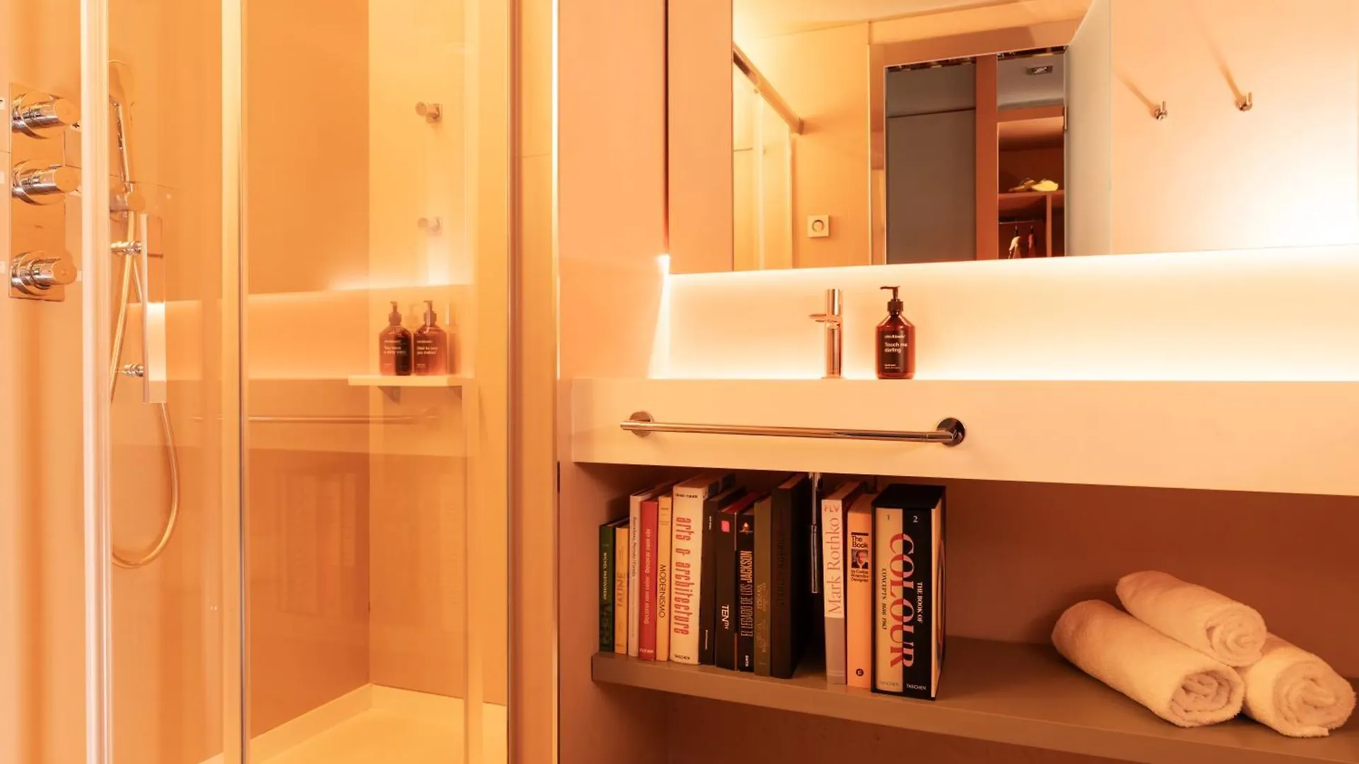 Chic&Basic Reding Hotel Barcelona